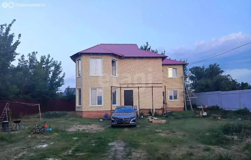 Дом в Саратовская область, муниципальное образование Энгельс, рабочий ... - Фото 1