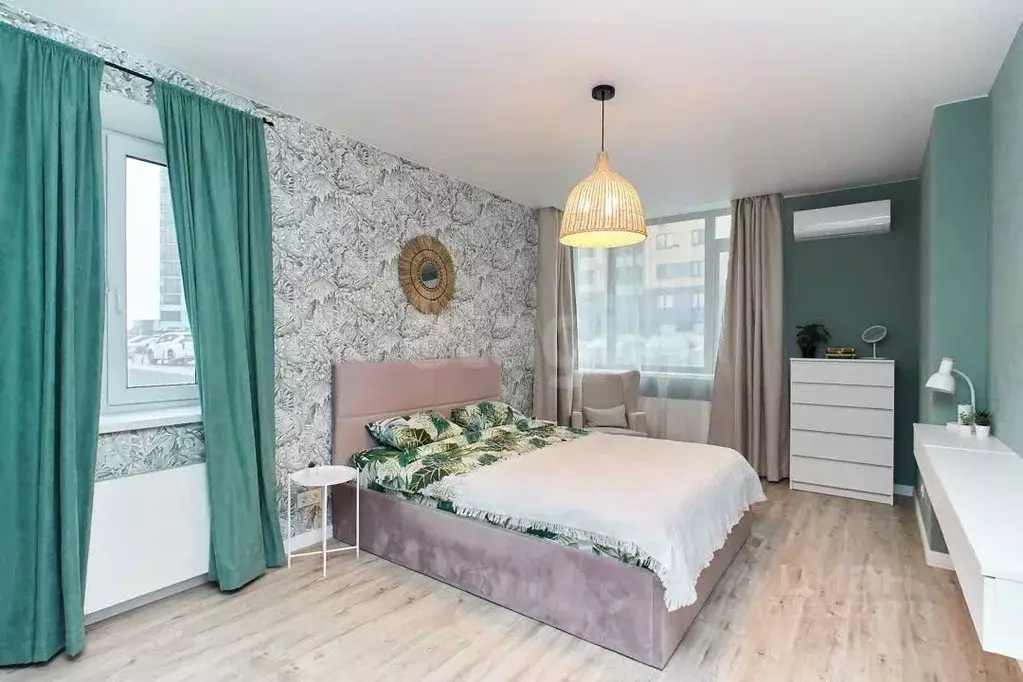 2-к кв. Тюменская область, Тюмень ул. Мельникайте, 30к2 (85.7 м) - Фото 1