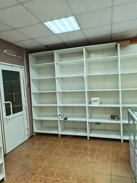 Торговая площадь в Ленинградская область, Выборгский район, пос. ... - Фото 2