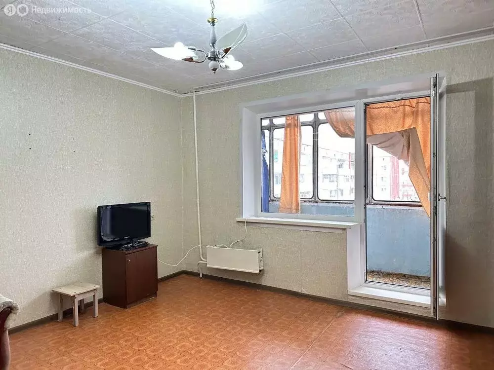2-комнатная квартира: Саяногорск, микрорайон Ленинградский, 41 (50 м) - Фото 1
