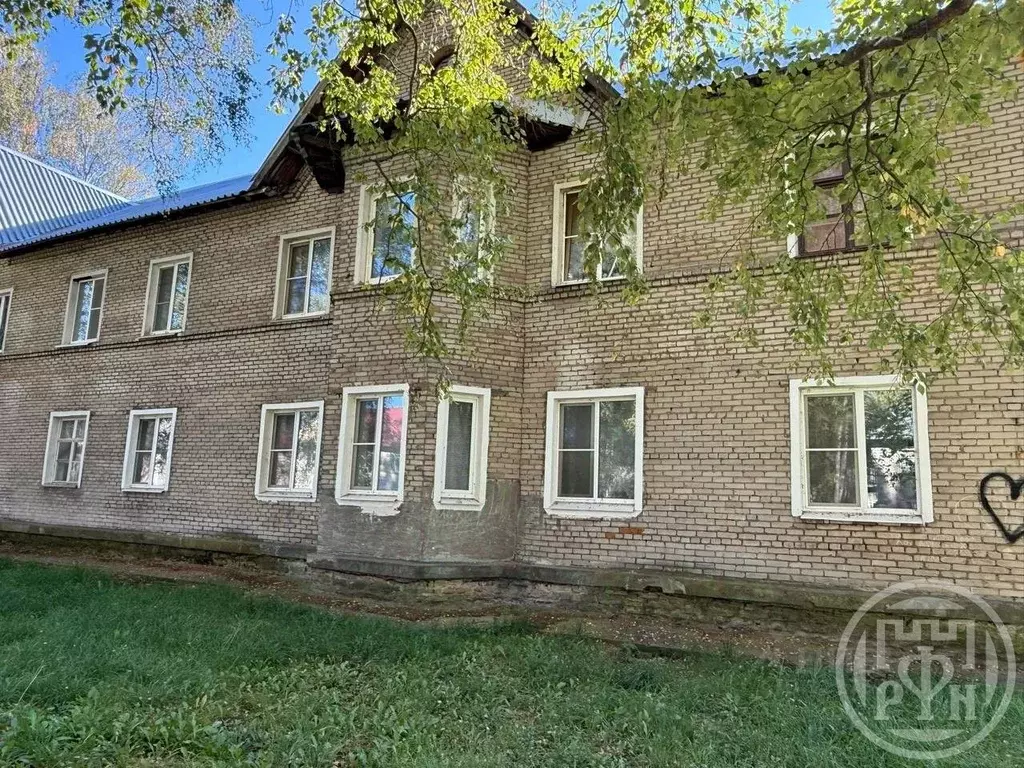 2-к кв. Ленинградская область, Кировск Комсомольская ул., 8 (57.0 м) - Фото 1