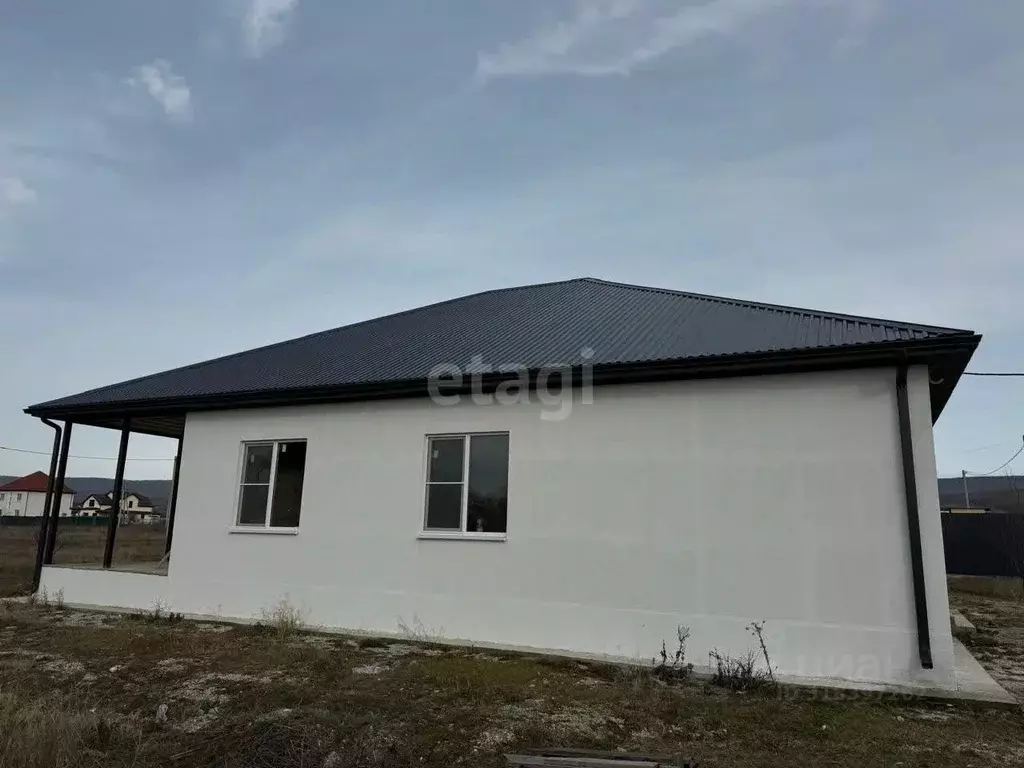 Дом в Краснодарский край, Новороссийск городской округ, Натухаевская ... - Фото 0