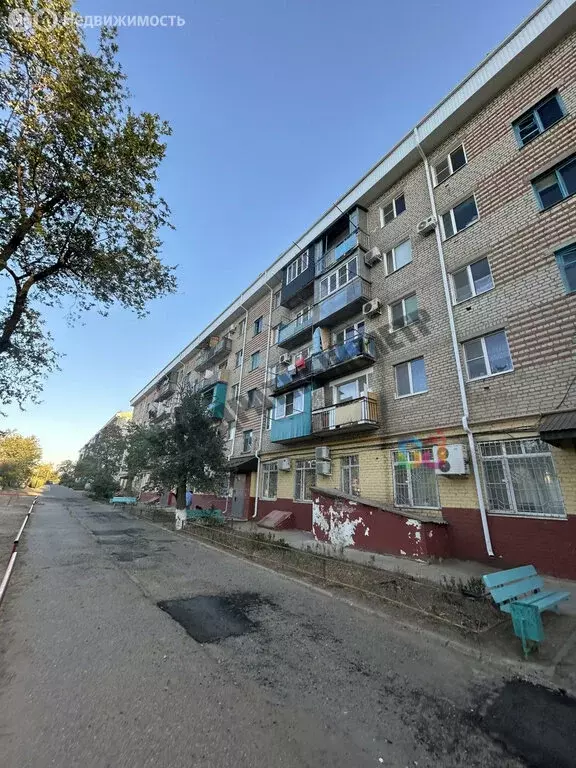 4-комнатная квартира: Элиста, 3-й микрорайон, 23 (59.2 м) - Фото 0