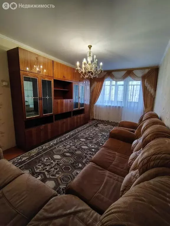 3-комнатная квартира: Магнитогорск, проспект Карла Маркса, 166/1 (61.6 ... - Фото 1