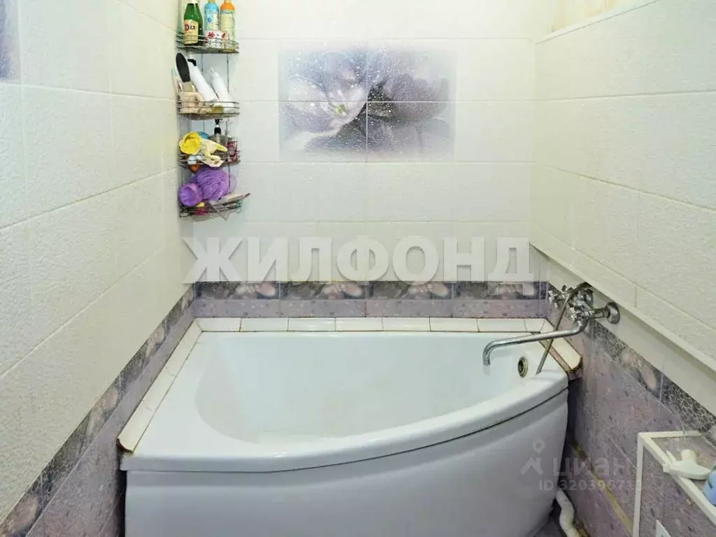 2-к кв. Новосибирская область, Новосибирск просп. Дзержинского, 24/1 ... - Фото 2