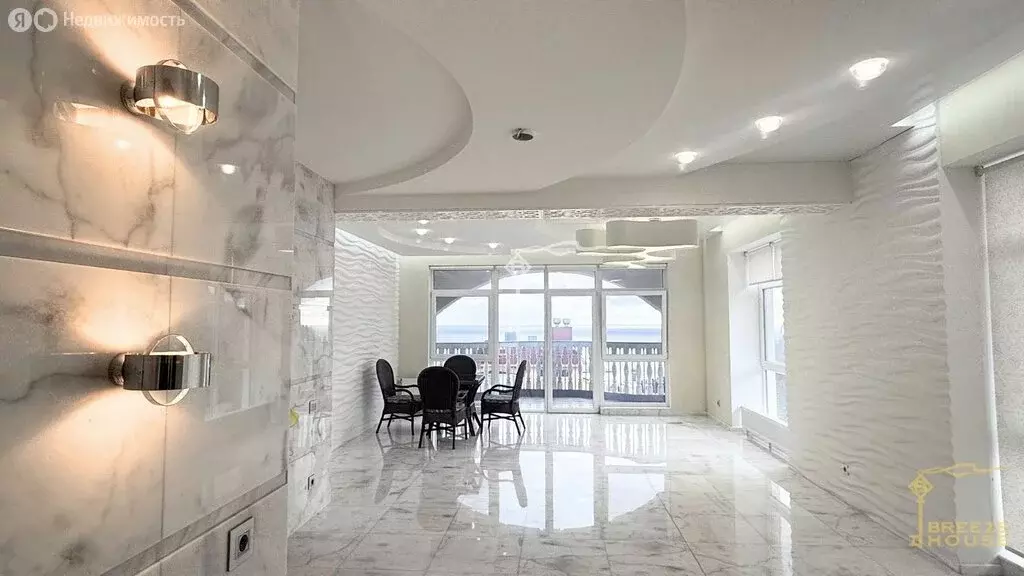 4-комнатная квартира: Ялта, Загородная улица, 17В (147.4 м) - Фото 1