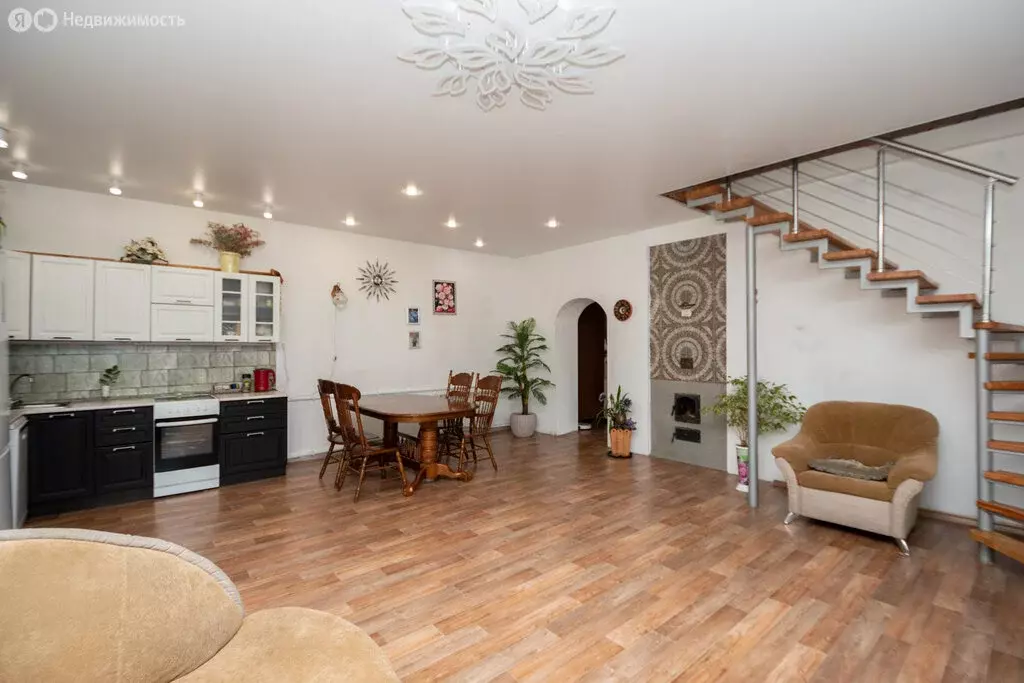Дом в Иркутск, Киренская улица, 8 (140.5 м) - Фото 1