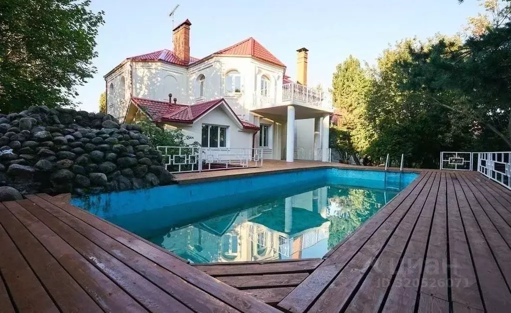 Дом в Москва д. Бачурино, ул. Тюляевская, 39А (450 м) - Фото 0