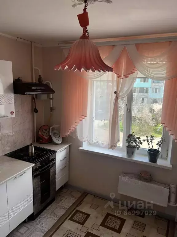 2-к кв. Крым, Керчь ул. Кирова, 93 (50.0 м) - Фото 0