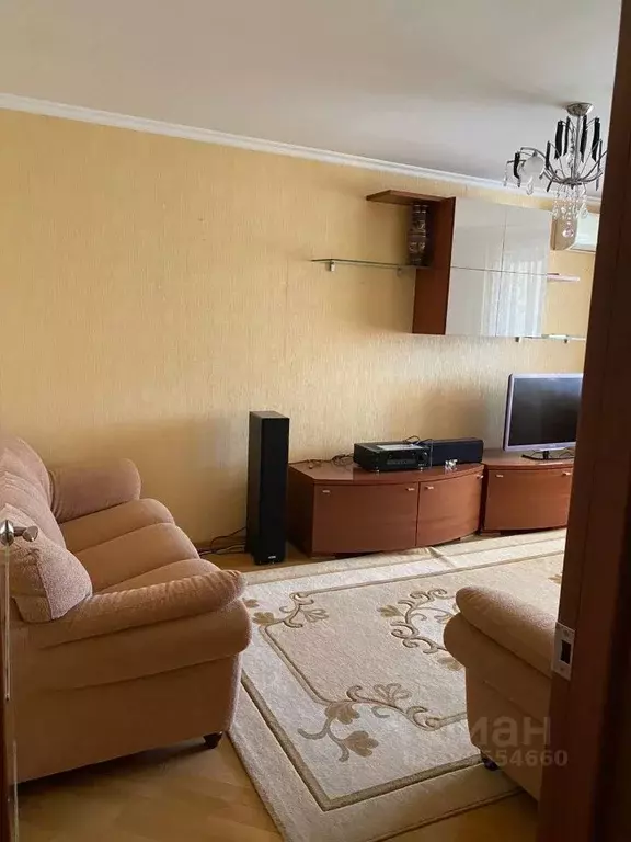 3-к кв. Московская область, Красногорск ул. Имени Зверева, 6 (80.0 м) - Фото 2