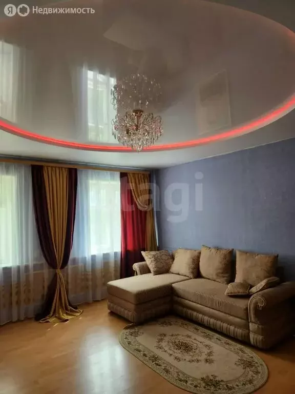 3-комнатная квартира: Волхов, улица Марата, 8 (76.3 м) - Фото 2
