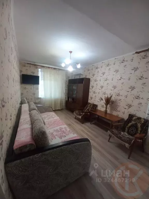 2-к кв. Крым, Евпатория городской округ, Мирный пгт ул. Сырникова, 24 ... - Фото 1