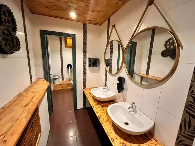 Сдам 42,5 м, 2 входа, ремонт, центр - Фото 0