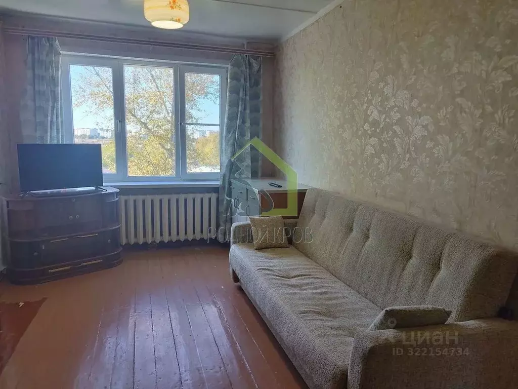 2-к кв. Самарская область, Сызрань Астраханская ул., 33 (43.3 м) - Фото 2