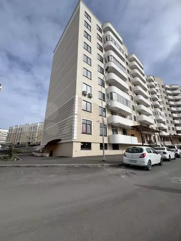 1-к. квартира, 46 м, 1/9 эт. - Фото 0