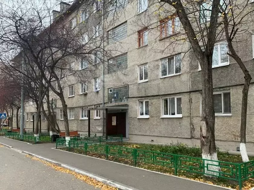 2-комнатная квартира: тюмень, олимпийская улица, 42 (40.2 м) - Фото 0