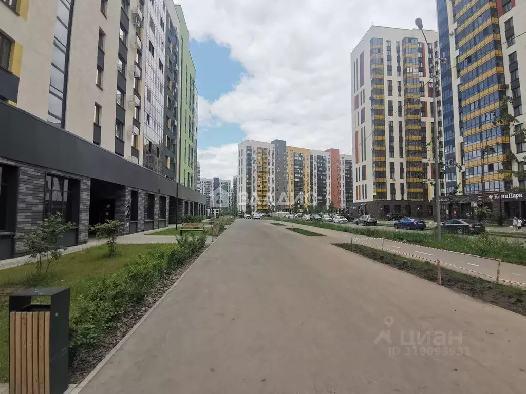 Помещение свободного назначения в Татарстан, Казань ул. Александра ... - Фото 1