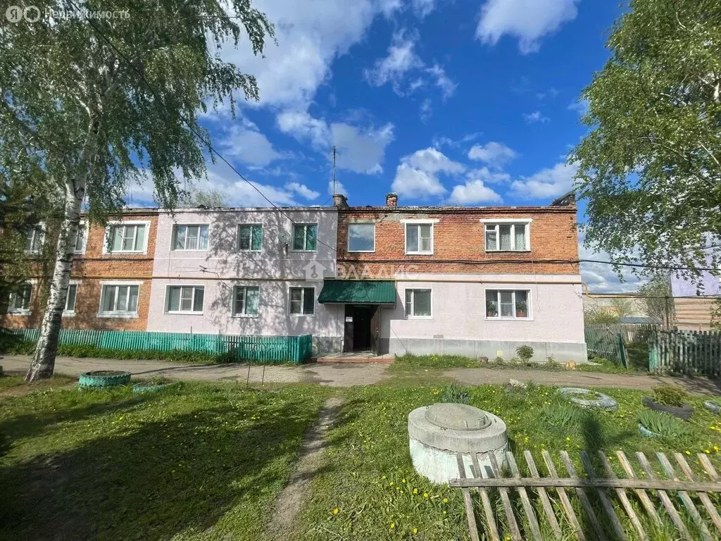 2-комнатная квартира: село Бессоновка, Сурская улица, 115А (41.1 м) - Фото 0