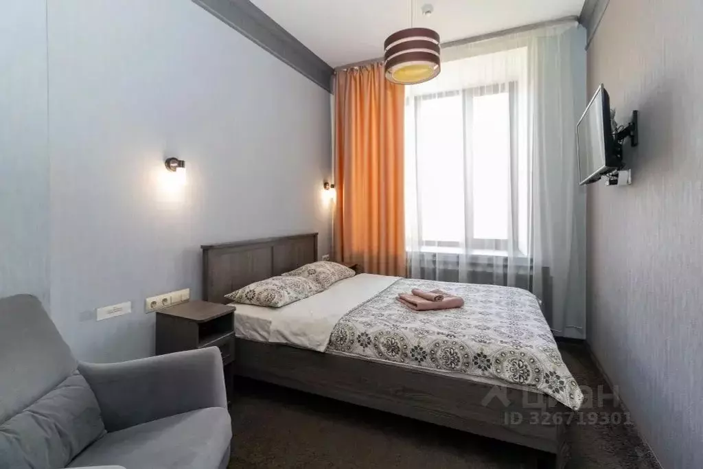 Комната Тюменская область, Тюмень ул. Кузнецова, 16 - Фото 2