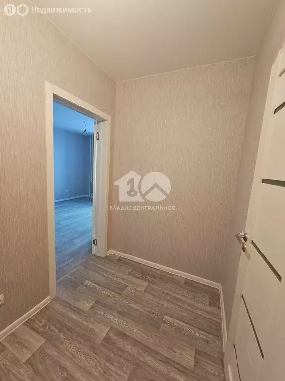 Квартира-студия: Новосибирск, Спортивная улица, 41 (26.4 м) - Фото 1