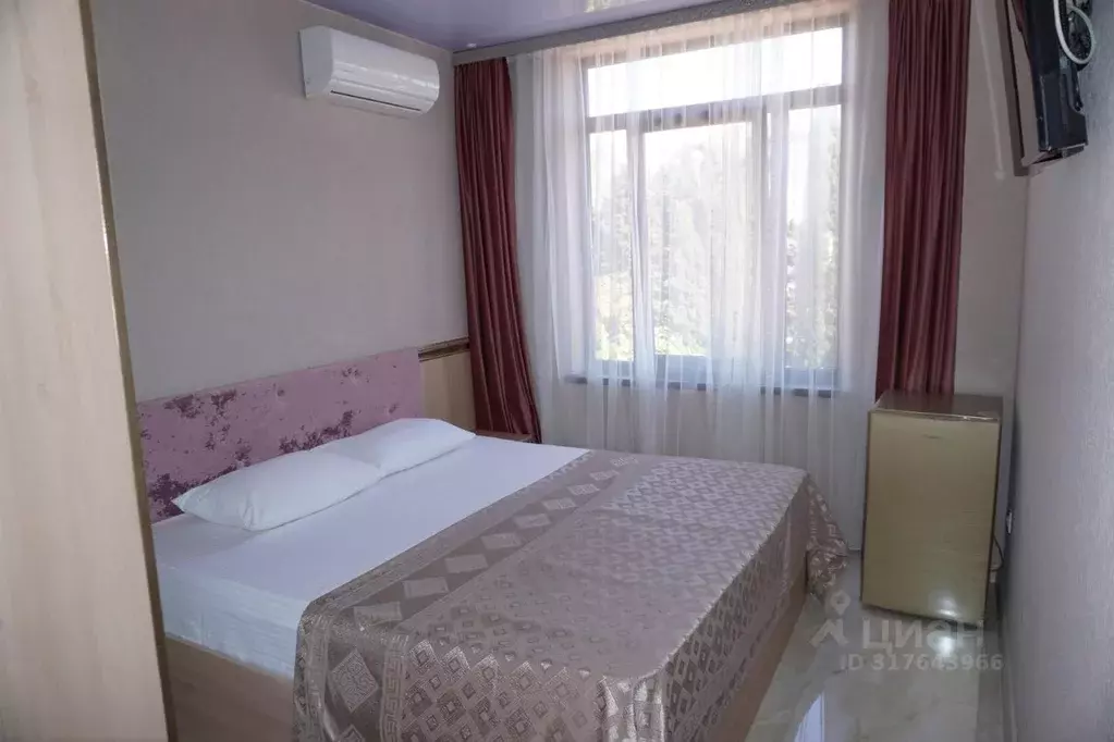 Комната Краснодарский край, Сочи Адлер жилрайон, ул. Ульянова, 31/1 ... - Фото 0