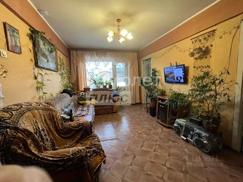 4-к кв. Иркутская область, Иркутск ул. Иосифа Уткина, 21 (60.0 м) - Фото 0