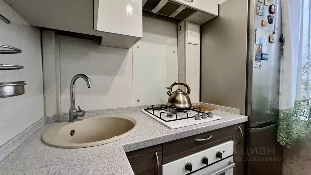 2-к кв. Московская область, Лосино-Петровский ул. Горького, 18 (43.0 ... - Фото 1