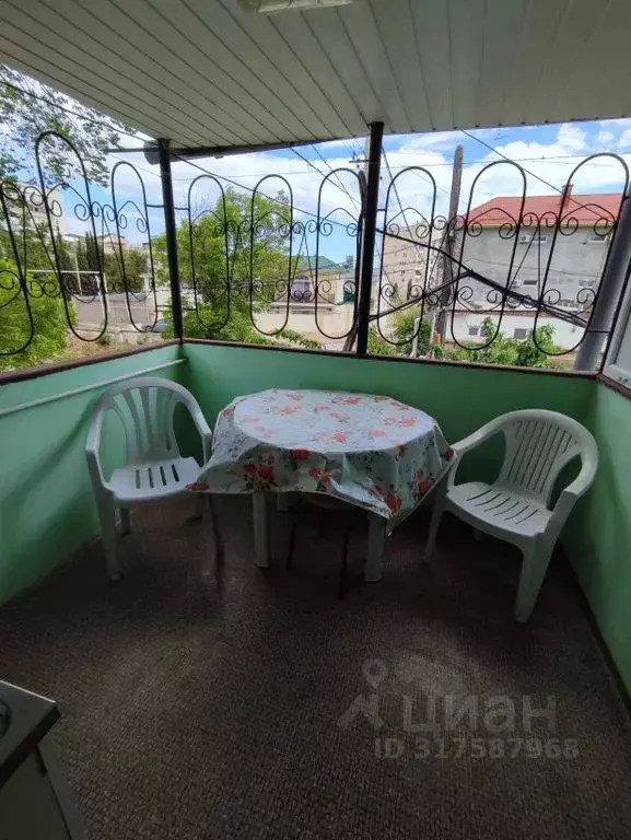 Комната Крым, Судак ул. Спендиарова, 21А - Фото 0