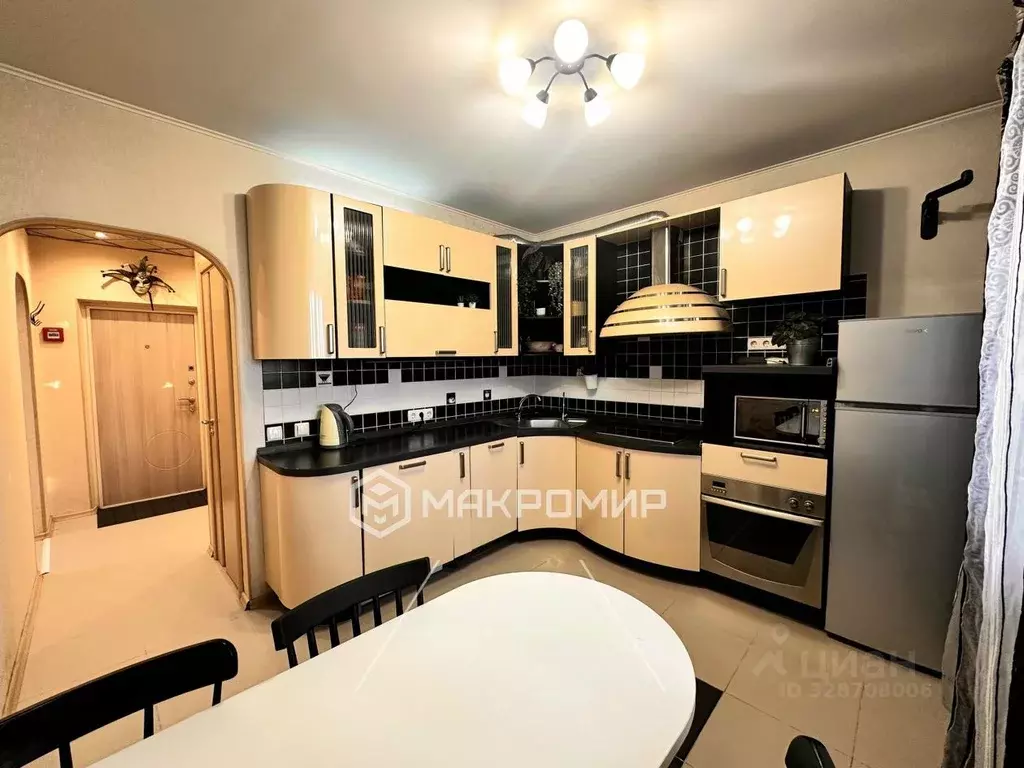 1-к кв. Московская область, Химки Молодежная ул., 50 (50.0 м) - Фото 1