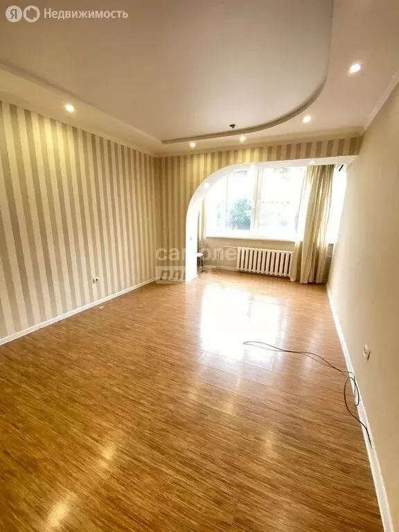 2-комнатная квартира: Астрахань, Хибинская улица, 4 (58 м) - Фото 1