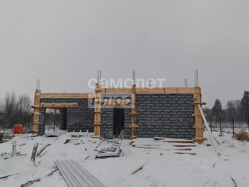 Дом в Сахалинская область, Южно-Сахалинск городской округ, с. ... - Фото 0