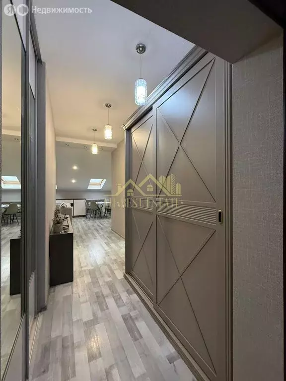 1-комнатная квартира: Владикавказ, улица Островского, 36 (52 м) - Фото 1