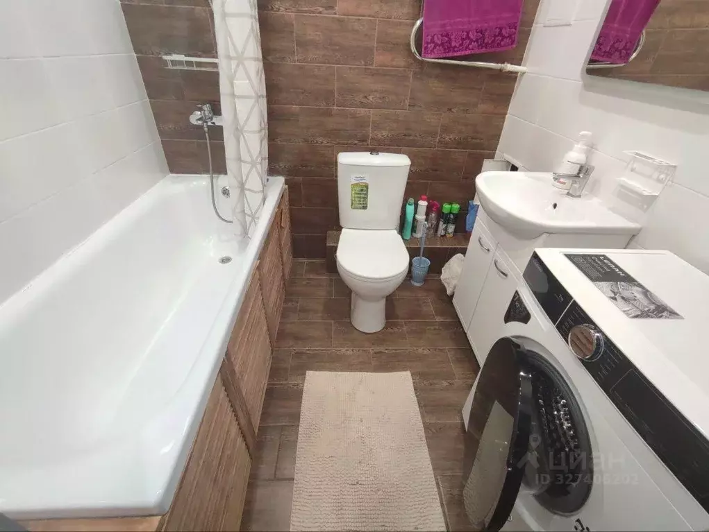 Студия Тюменская область, Тюмень Комбинатская ул., 54к1 (32.0 м) - Фото 1