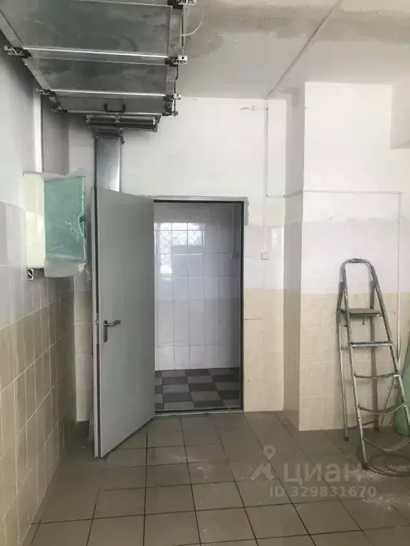 Помещение свободного назначения в Саха (Якутия), Нерюнгри ул. ... - Фото 2