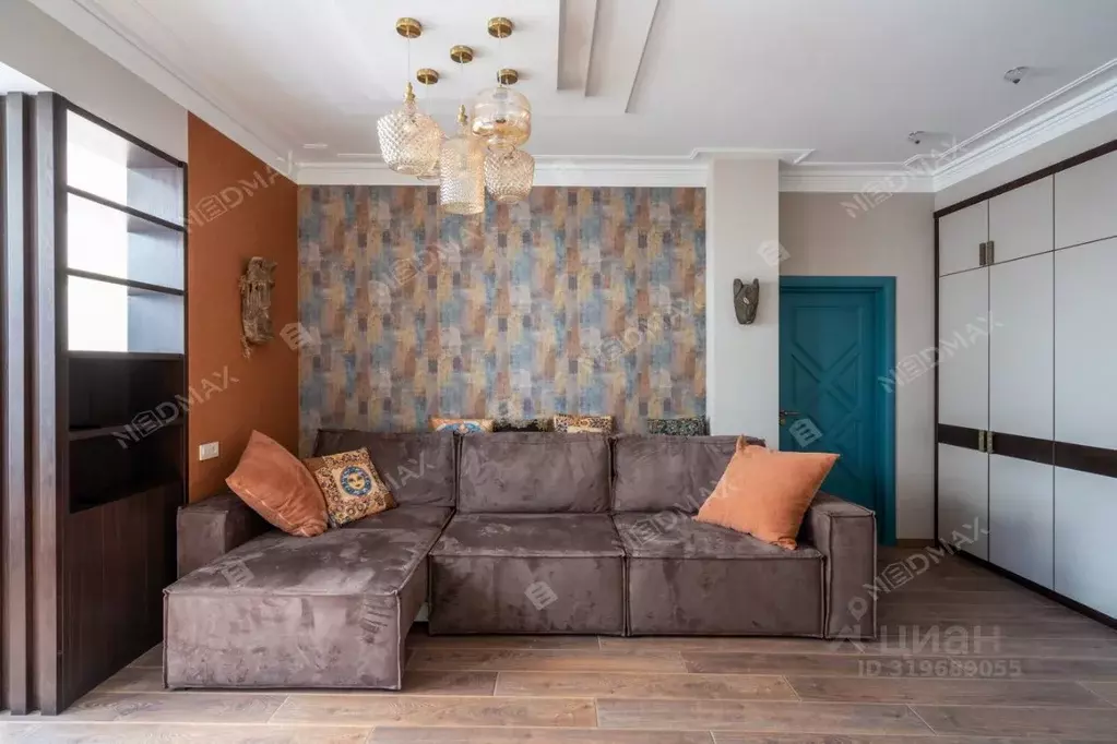 2-к кв. Санкт-Петербург Приморский просп., 62к1 (72.9 м) - Фото 0