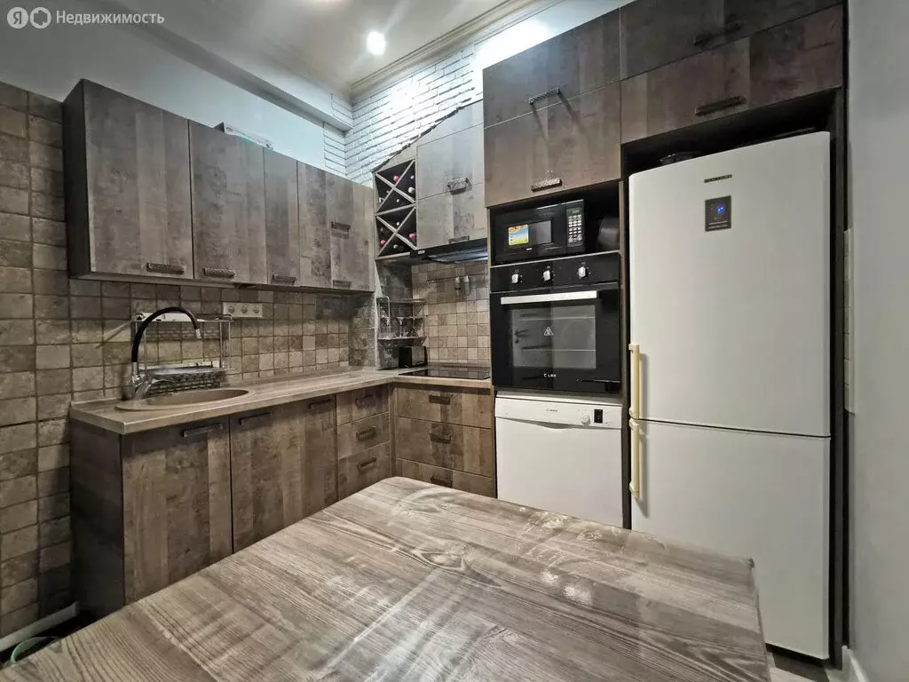 3-комнатная квартира: Сочи, микрорайон Гагарина, Рабочий переулок, 24 ... - Фото 2