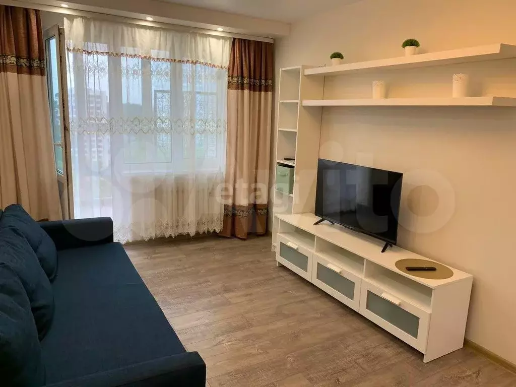 1-к. квартира, 40 м, 2/10 эт. - Фото 1