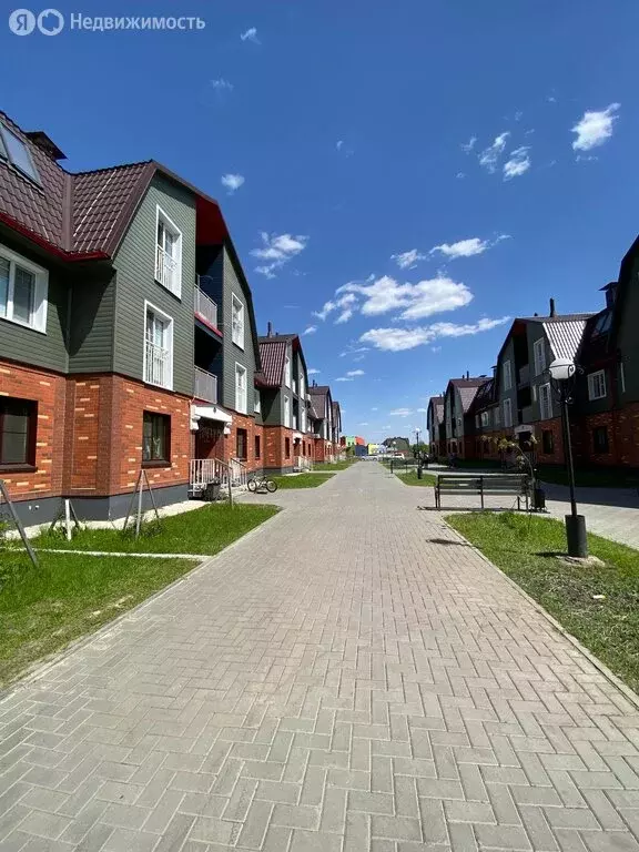 3-комнатная квартира: село Толмачёво, микрорайон Пригородный простор, ... - Фото 0