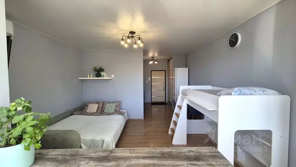 1-к кв. Приморский край, Владивосток Русская ул., 51В (30.0 м) - Фото 2