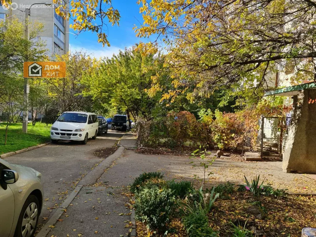 1-комнатная квартира: Симферополь, улица Ларионова, 42А (37 м) - Фото 1