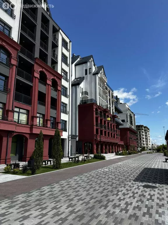 1-комнатная квартира: Калининград, улица Молодой Гвардии, 36 (41.7 м) - Фото 0