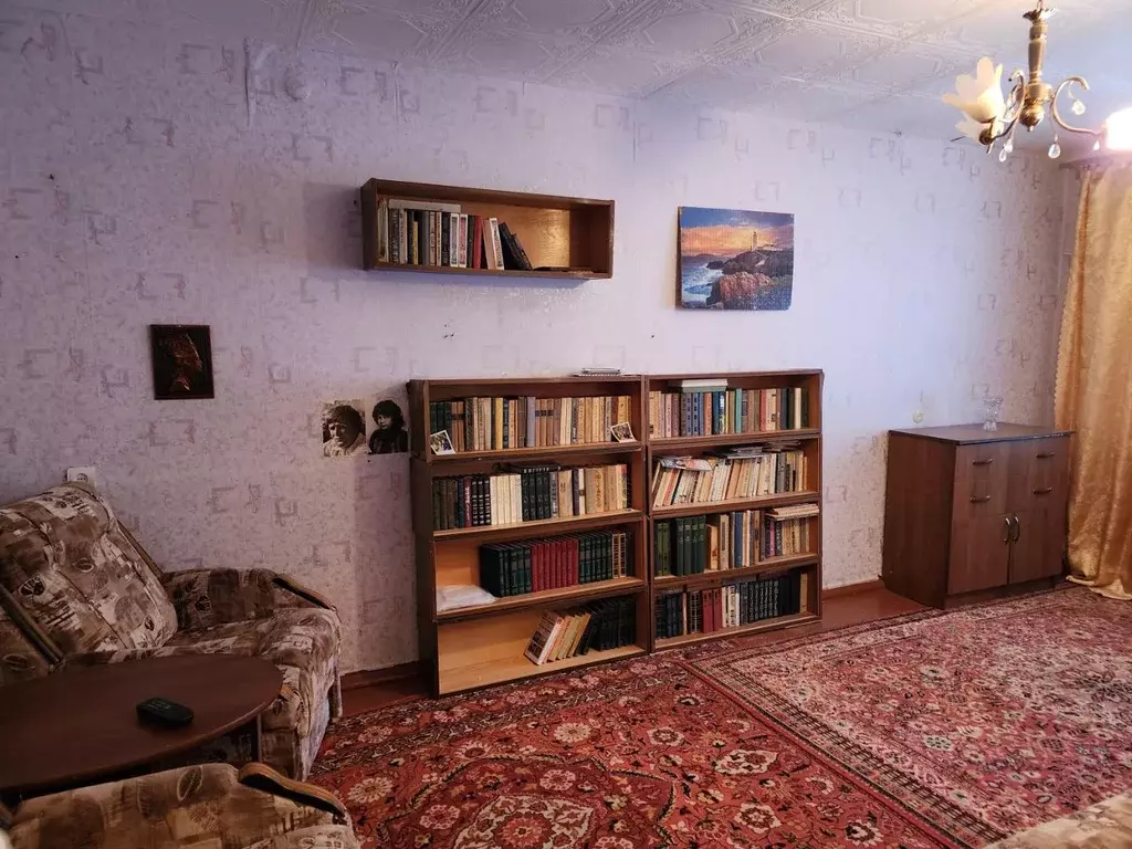 1-к кв. Тульская область, Суворов Тульская ул., 10 (30.0 м) - Фото 1