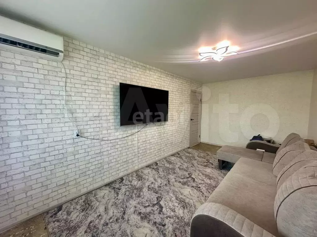 2-к. квартира, 43,9 м, 5/5 эт. - Фото 1