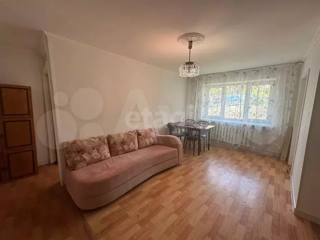 2-к. квартира, 42 м, 1/5 эт. - Фото 1