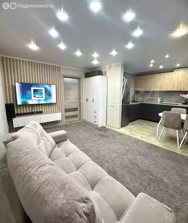 2-комнатная квартира: Тюмень, улица Ватутина, 79 (48 м) - Фото 2