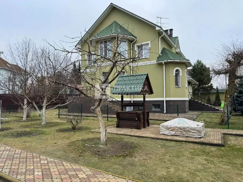 Продается дом в пгт Нахабино - Фото 1