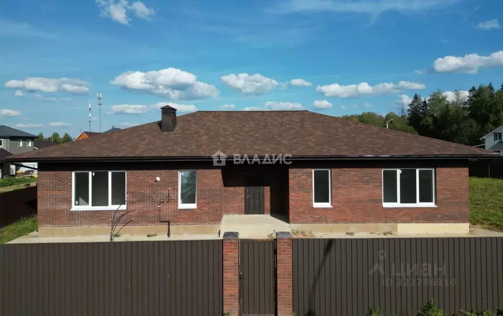 Дом в Калужская область, Боровский муниципальный округ, Совьяки с/пос, ... - Фото 2