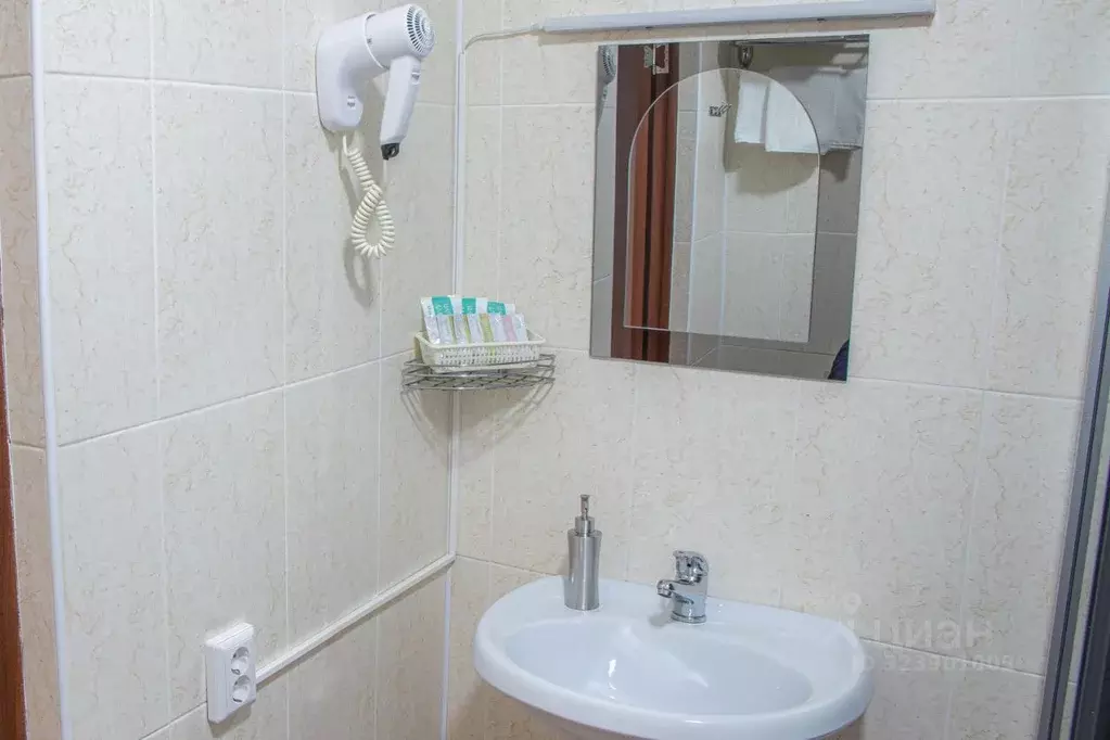 Комната Ярославская область, Ярославль ул. Володарского, 99 (14.0 м) - Фото 2