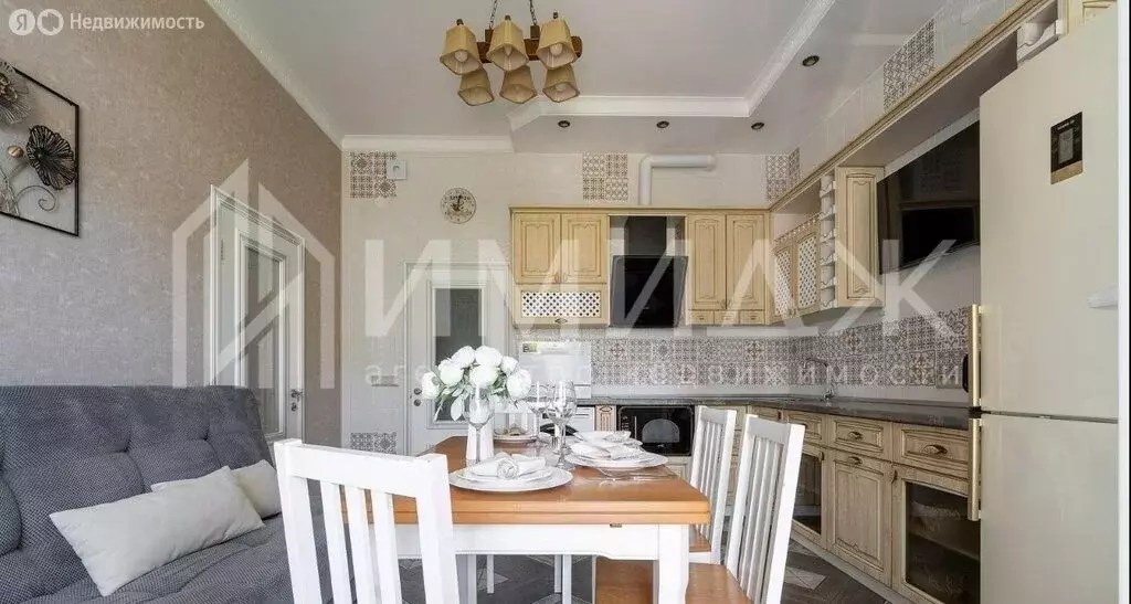 2-комнатная квартира: Сириус, бульвар Надежд, 6/1 (75 м) - Фото 1
