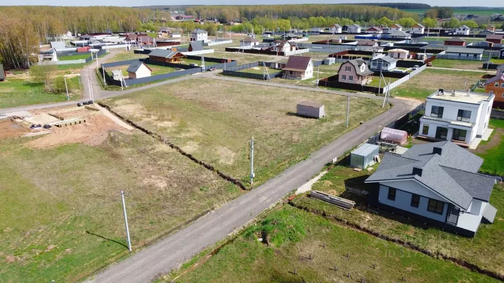 Участок в Московская область, Домодедово городской округ, д. Шишкино ... - Фото 1